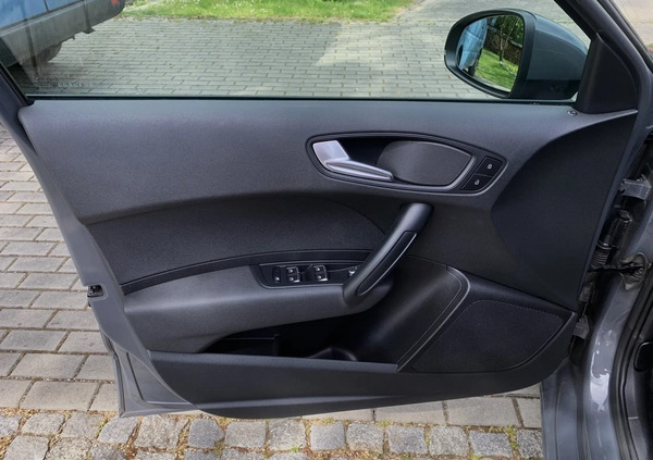 Audi A1 cena 39900 przebieg: 170000, rok produkcji 2015 z Grodzisk Mazowiecki małe 781